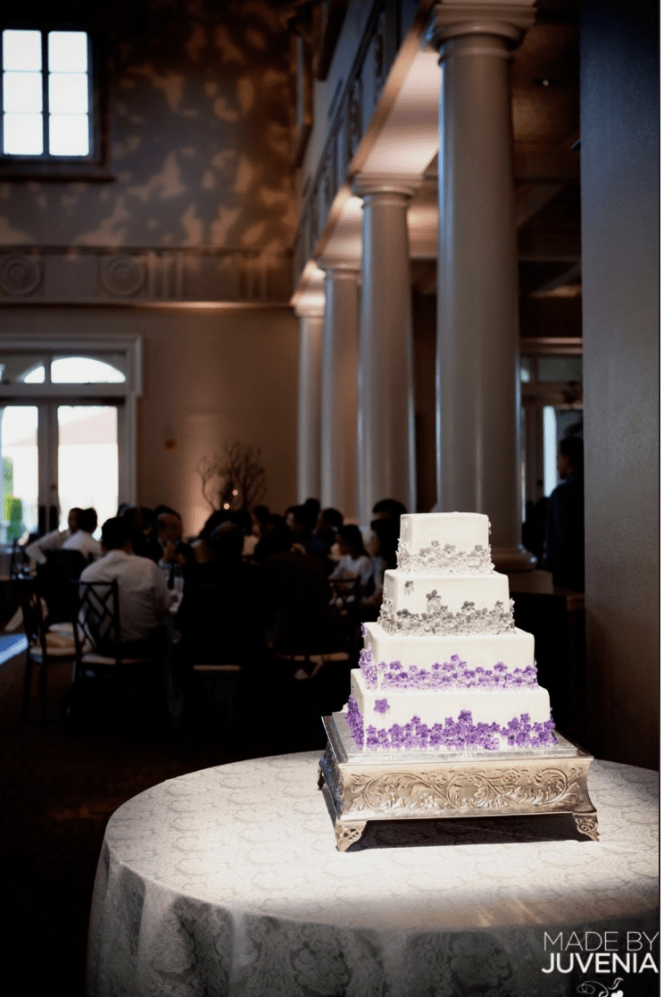 wedding cake lighting